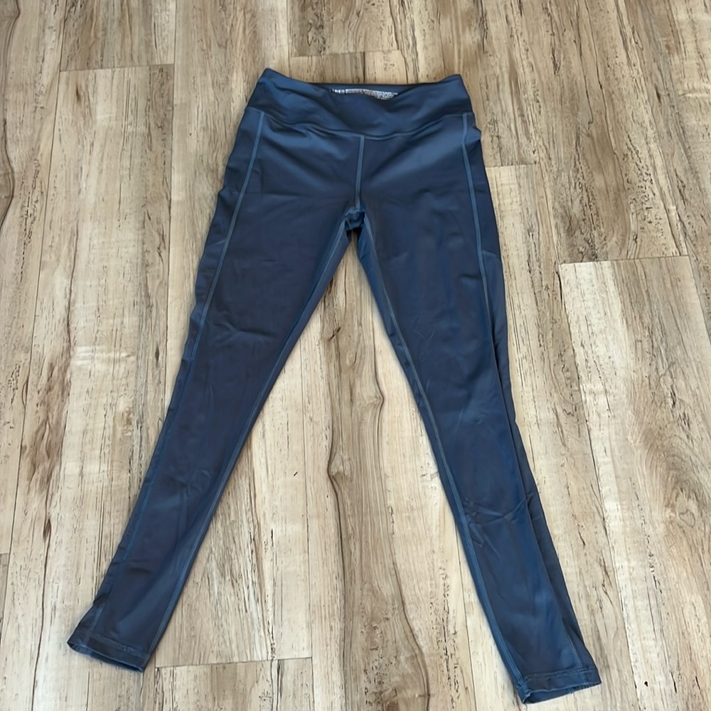 Grey Victoria Sport leggings